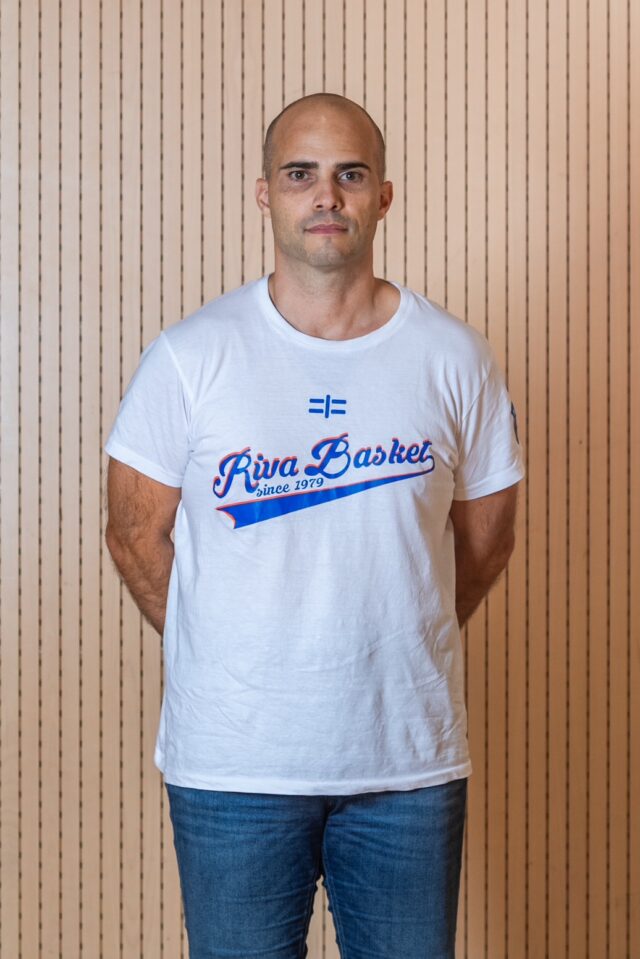 http://www.rivabasket.ch/wp-content/uploads/2025/09/IMG_9788-640x959.jpg